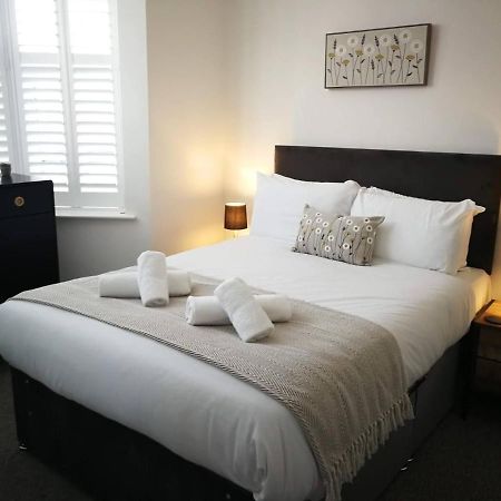 Victoria House - 3 Bedrooms, 3 Bathrooms By Cliftonvalley Apartments Bristol Exterior photo